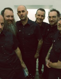 Bains publics | The Planet Smashers | Première partie : Capable!