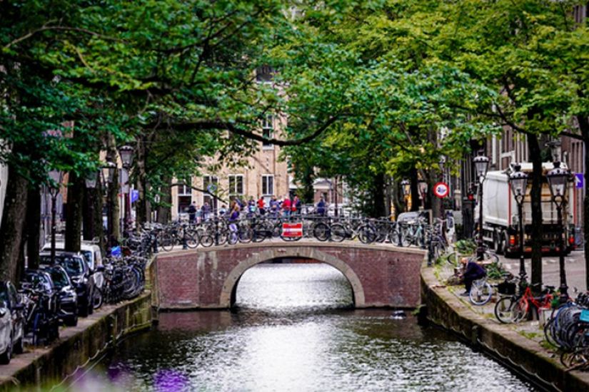 Les Aventuriers voyageurs | Amsterdam et les Pays-Bas | Au fil de l'eau
