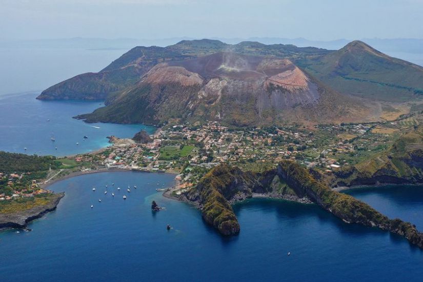 Les Grands Explorateurs | Les Îles Éoliennes, bijoux d'Italie