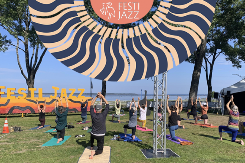 Festi Jazz | Yoga en plein air