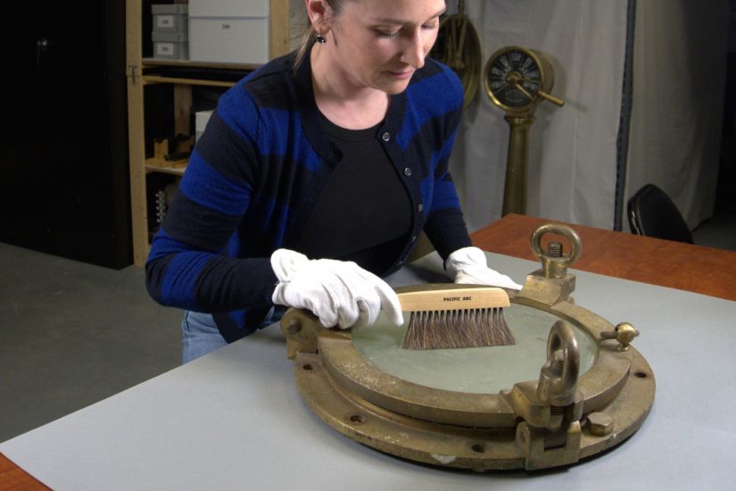 VISITE DE LA RÉSERVE MUSÉALE - Musée Empress of Ireland